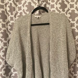 Aritzia Community Long open Sweater        EUC